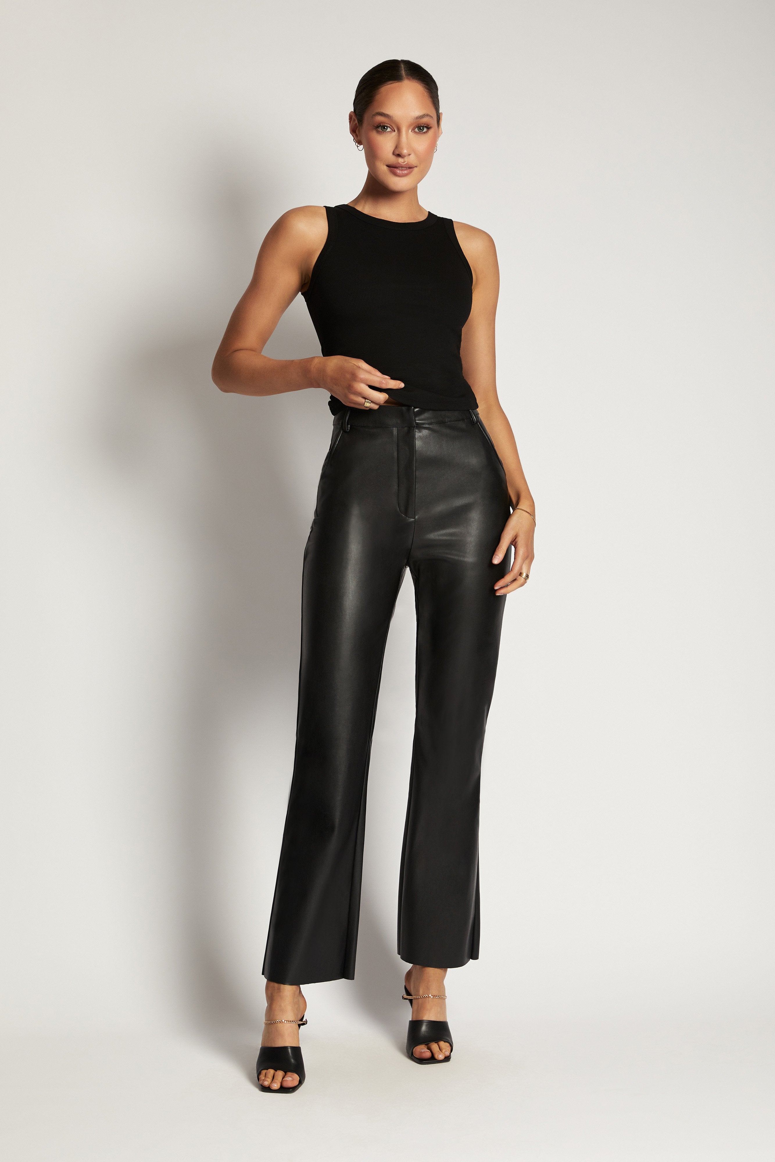 Zanna Ribbed Tank Top - Black