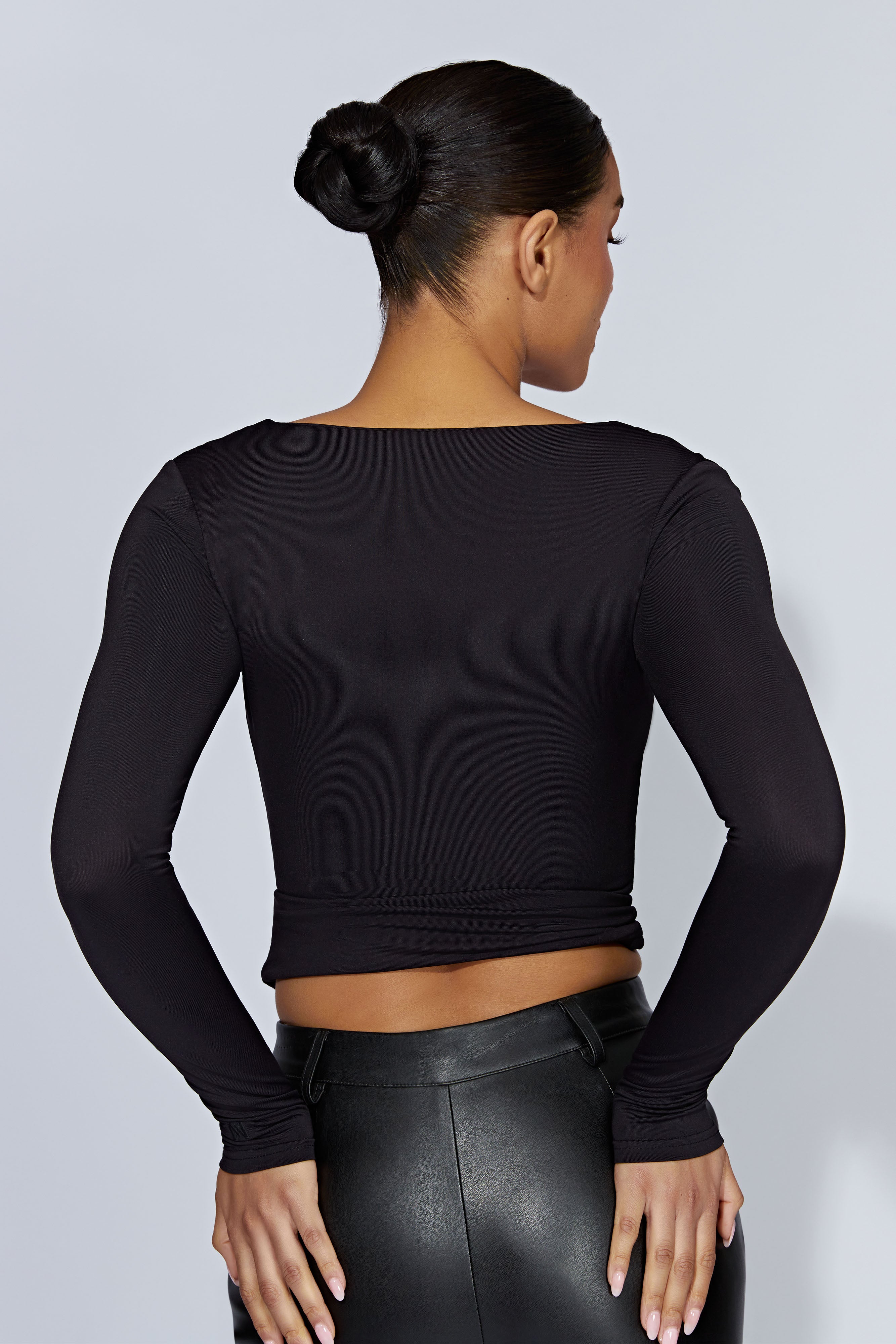 Heather Scooped Long Sleeve Top - Black