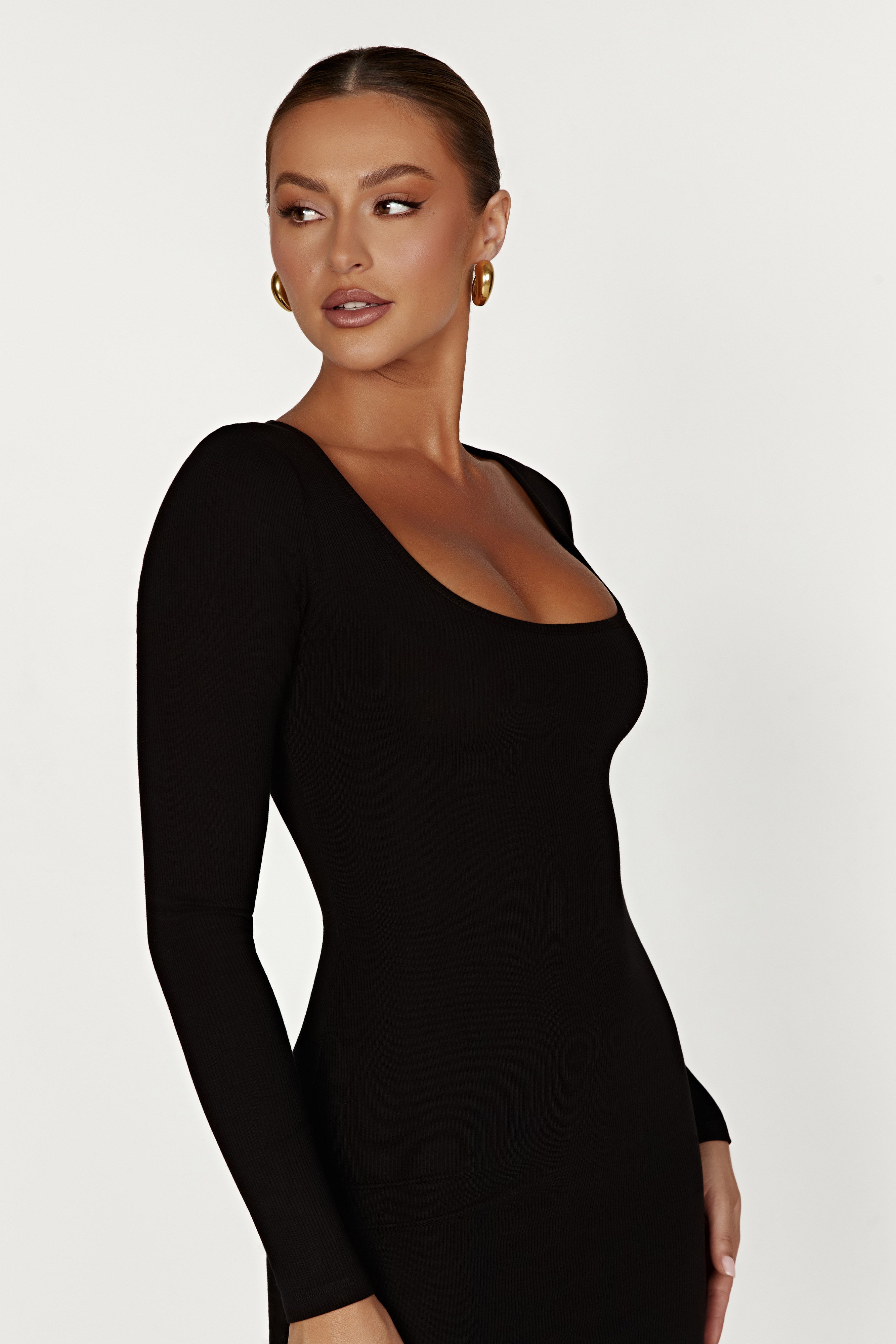 Sierra Scoop Neck Long Sleeve Midi Dress - Black