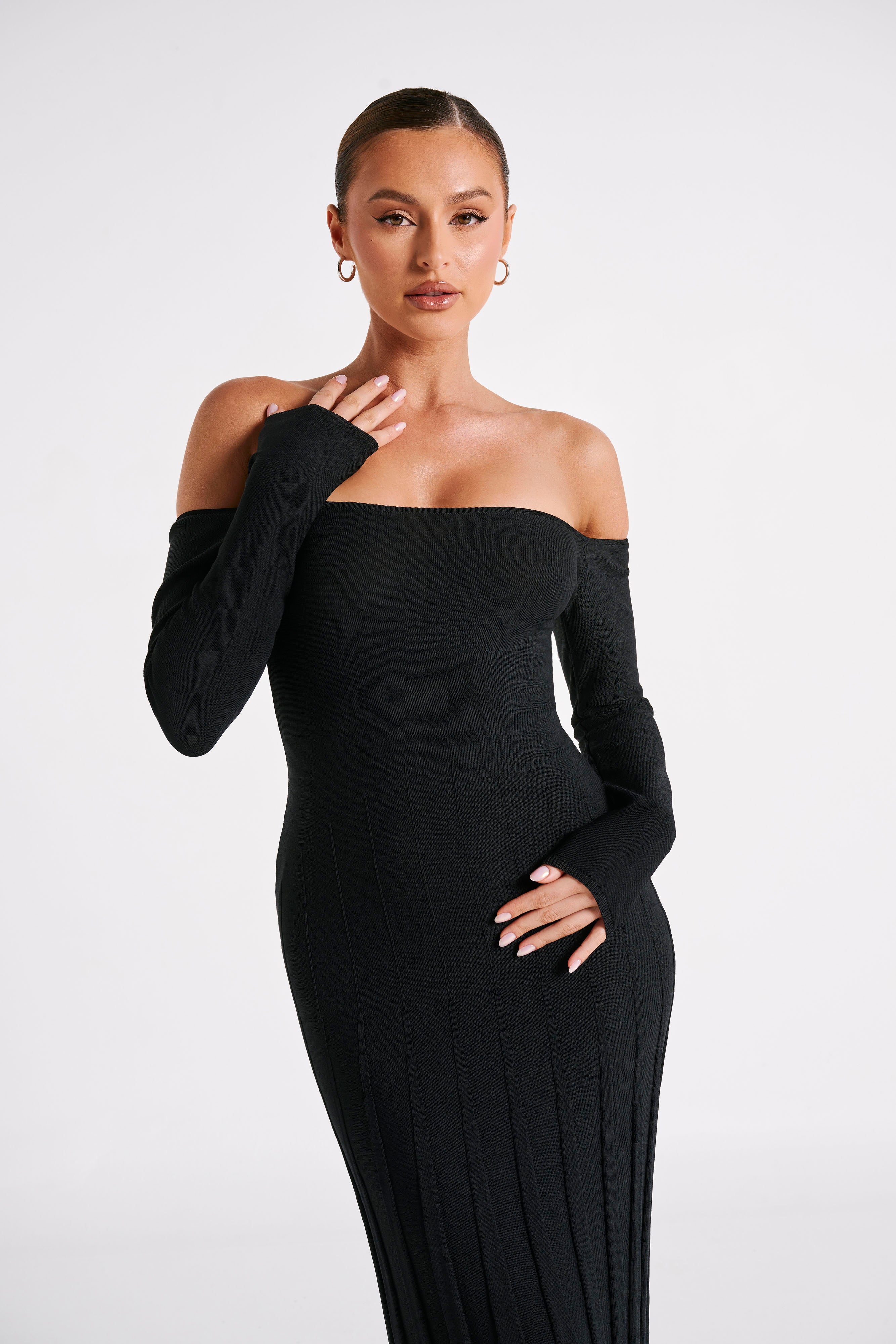Emmeline Long Sleeve Rib Knit Midi Dress - Black