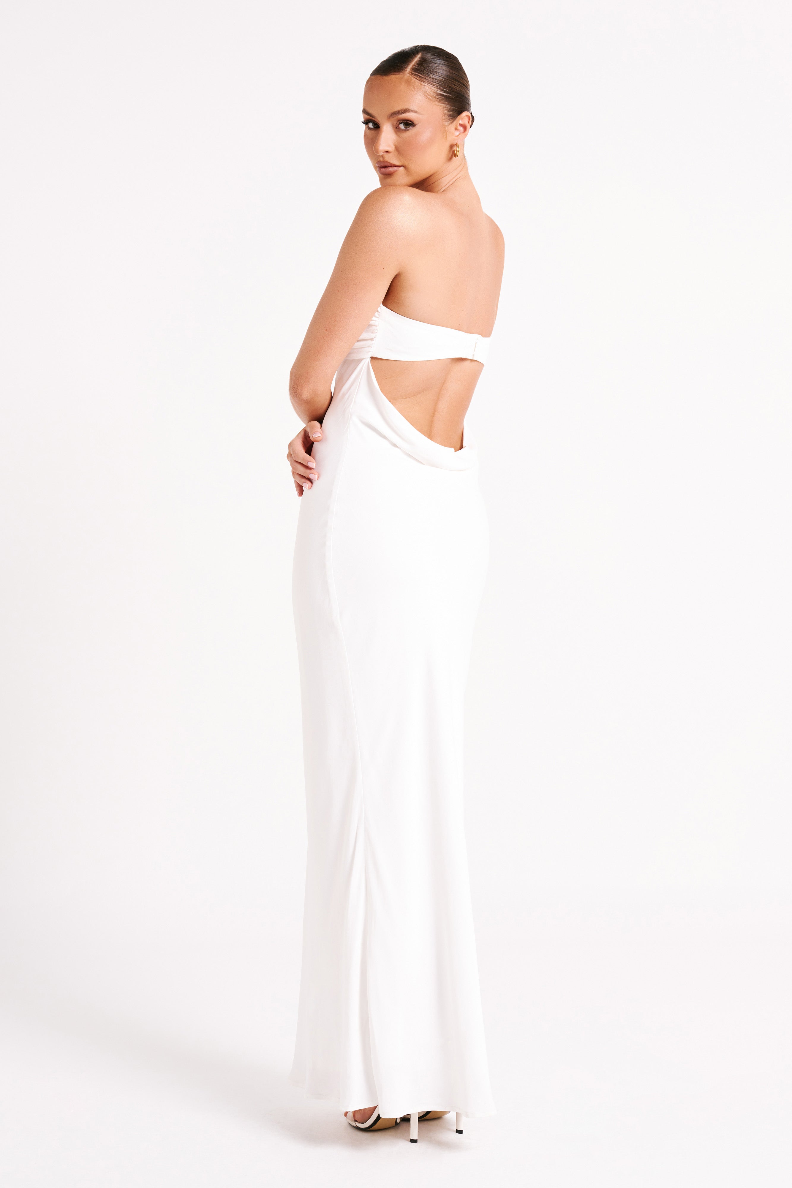 Antonella Strapless Keyhole Maxi Dress - White