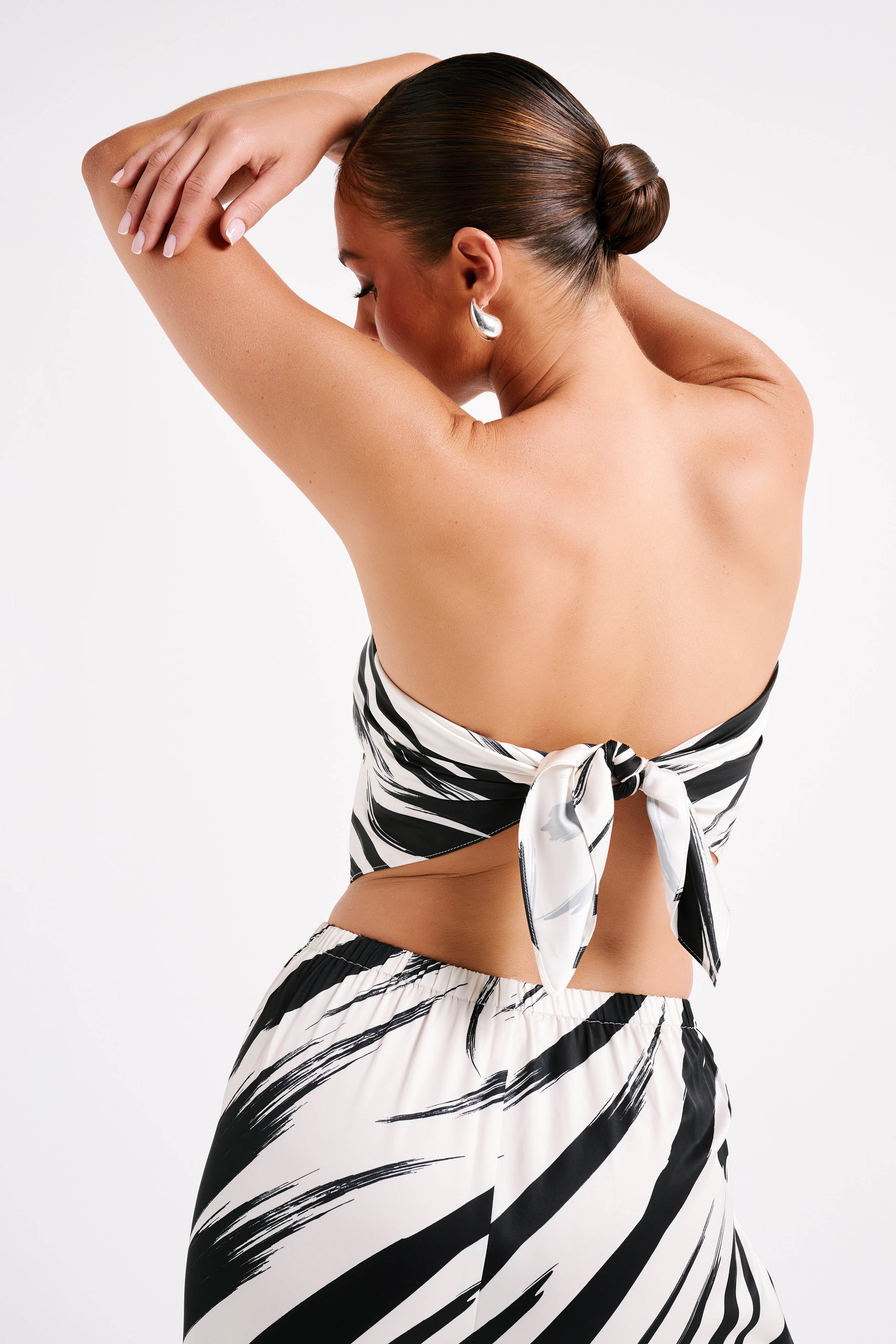 Laina Printed Scarf Top - Abstract Print