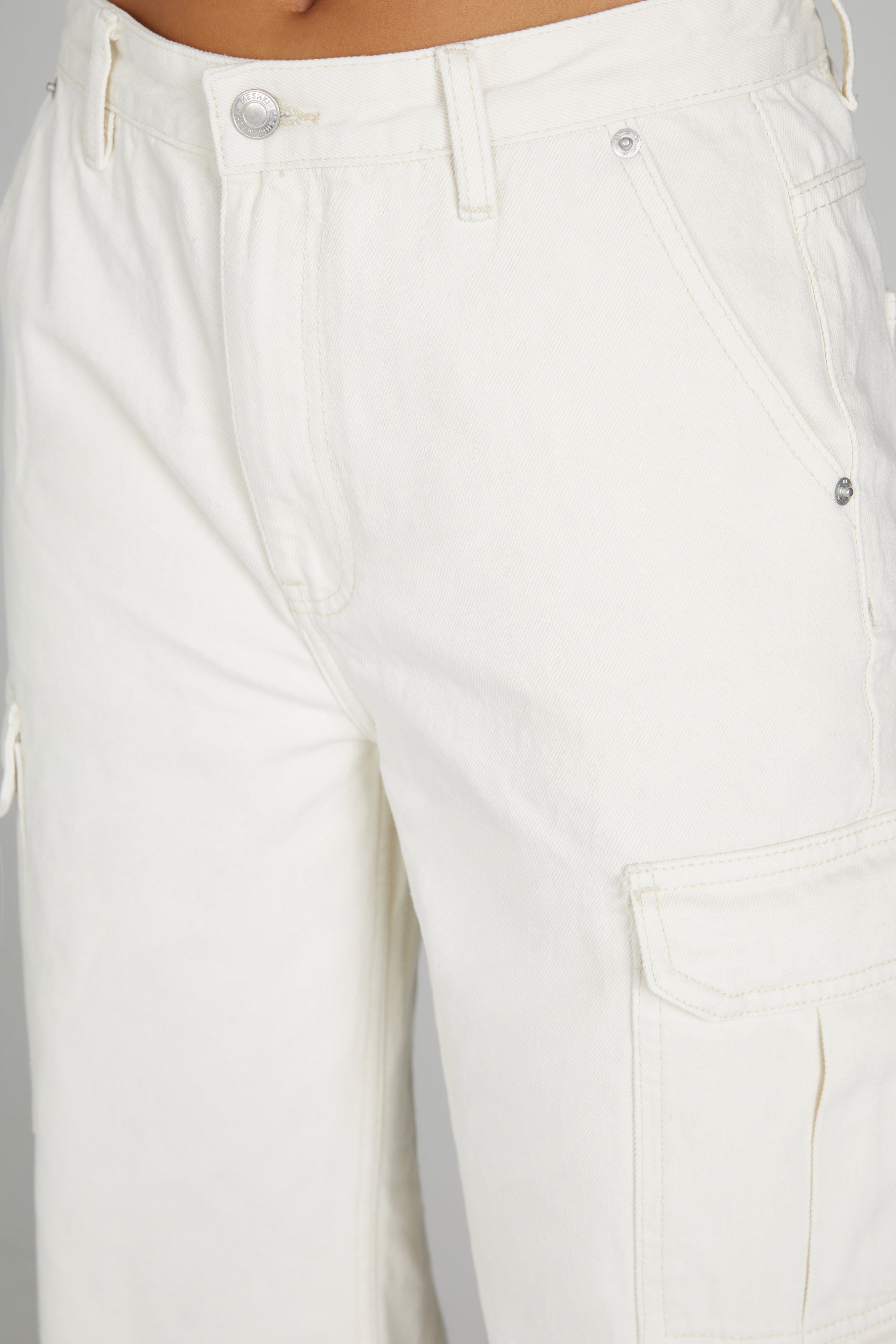 Jagger Relaxed Denim Jean - Ecru