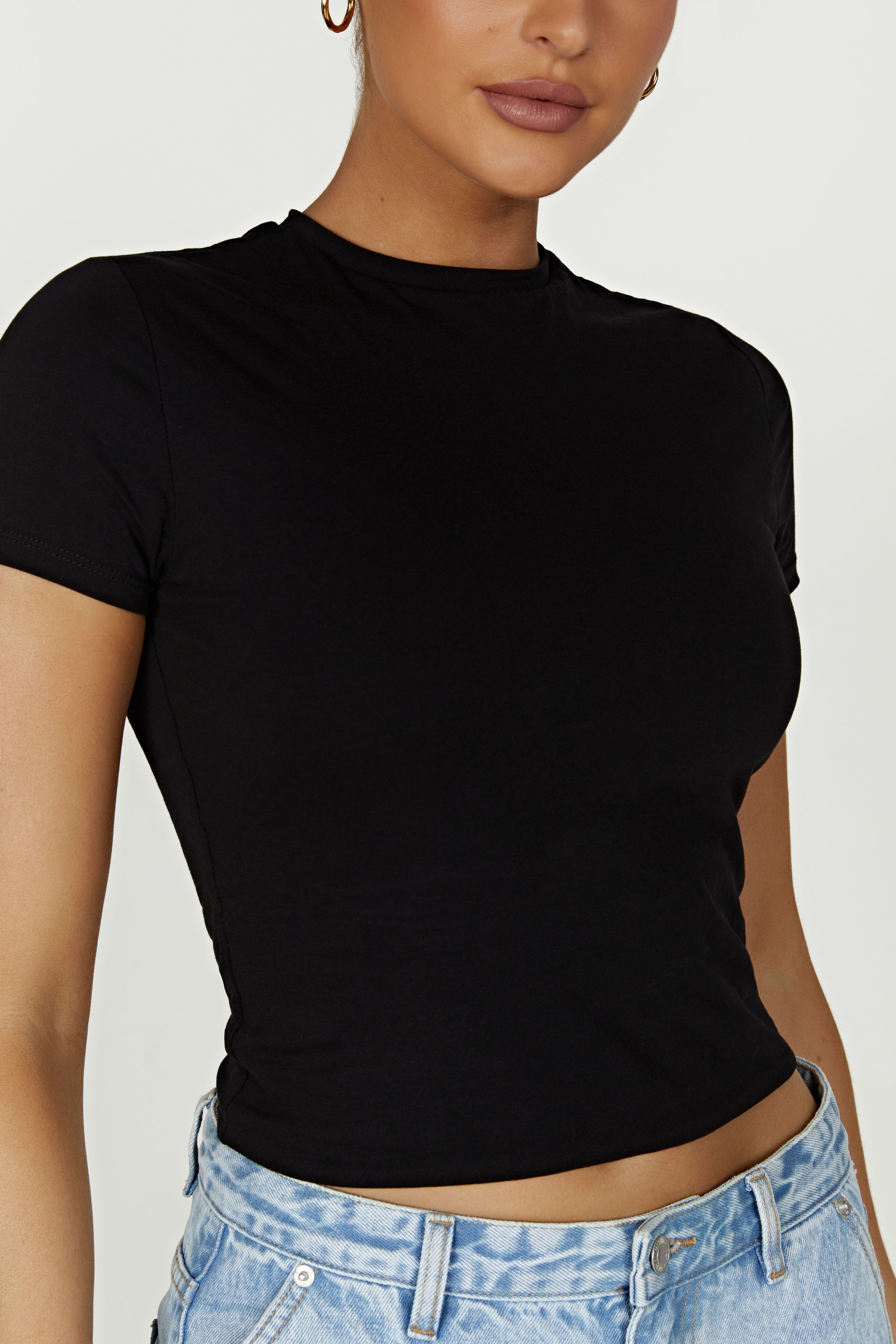 Jeanie Longline T-Shirt - Black