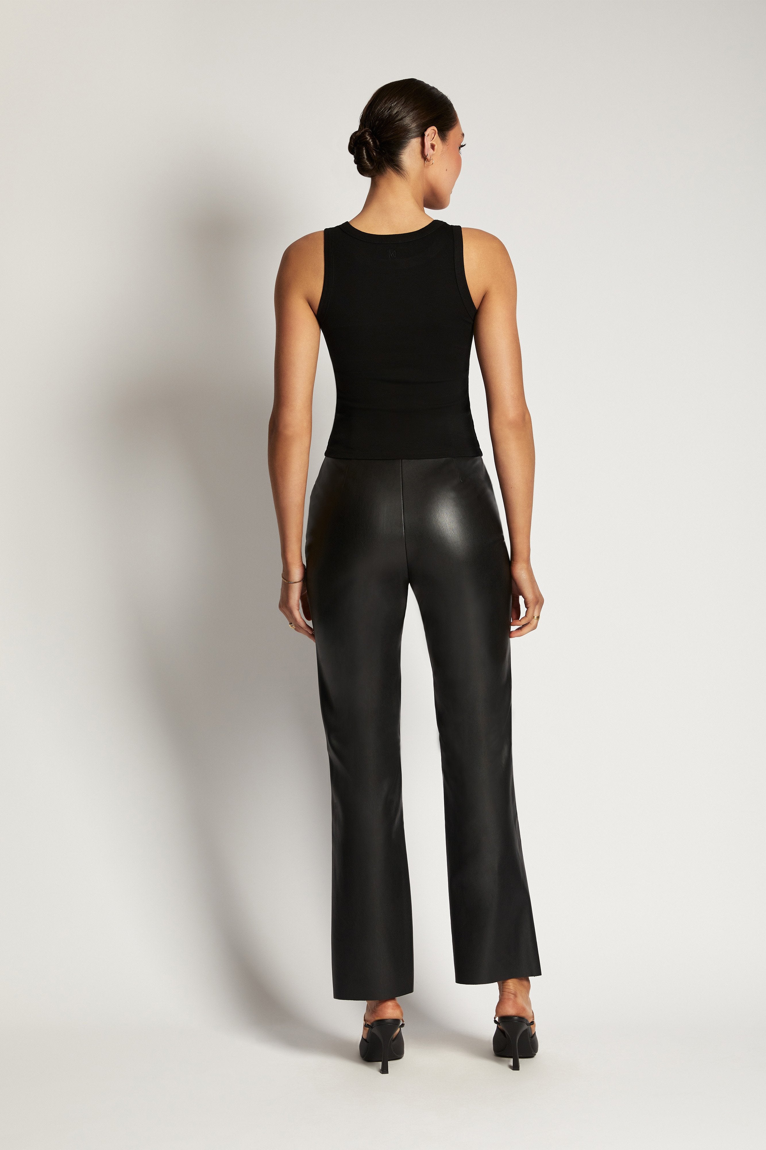 Zanna Ribbed Tank Top - Black