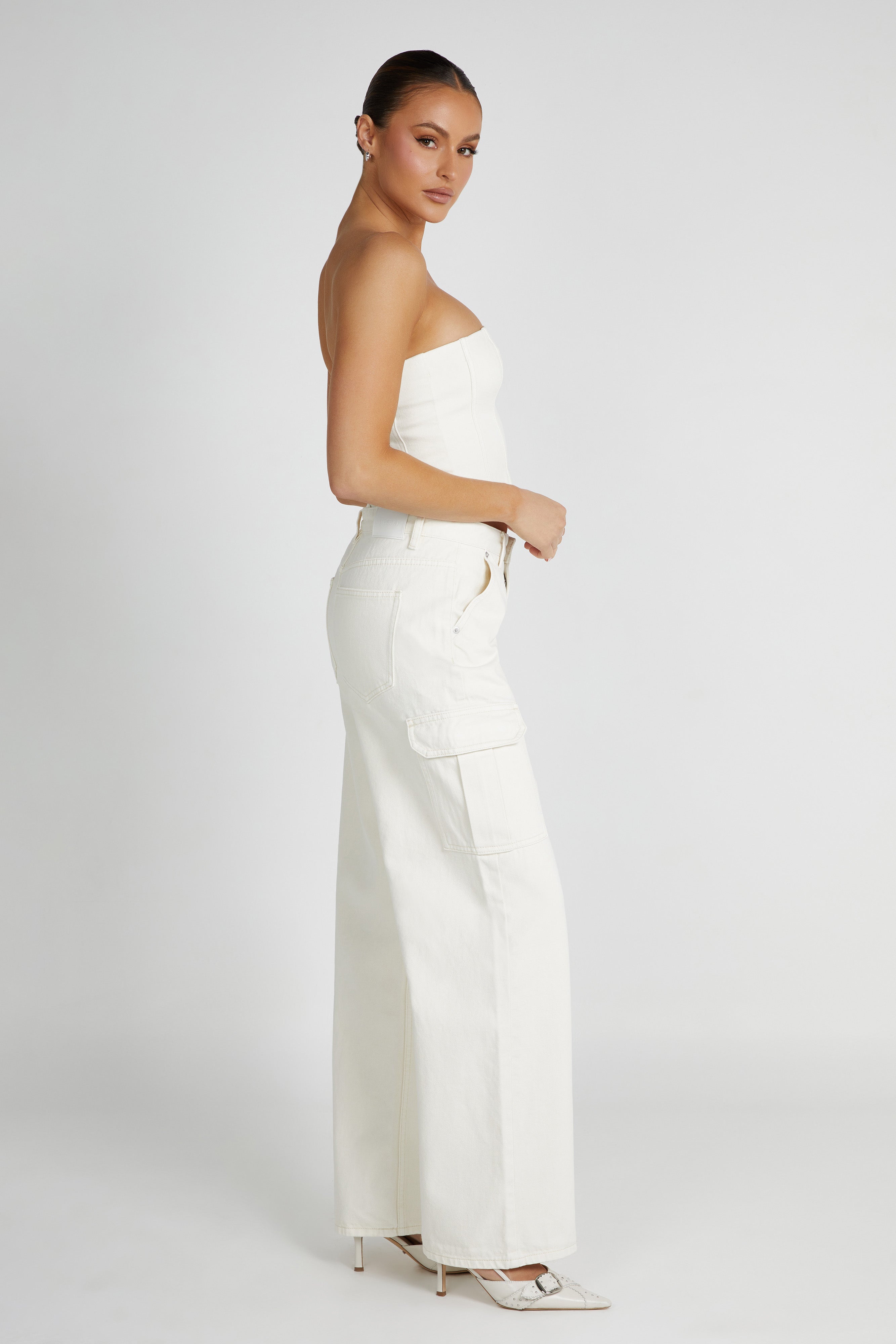 Jagger Relaxed Denim Jean - Ecru