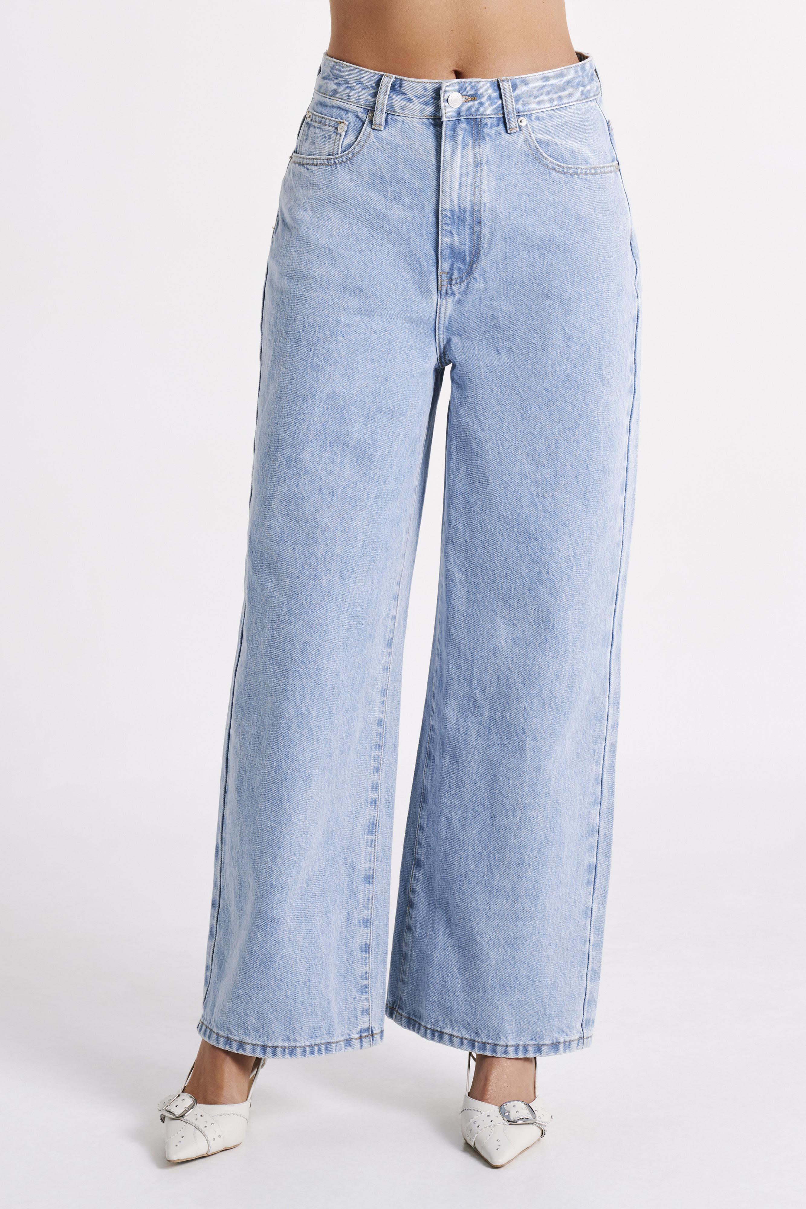 Raven Baggy Jeans - Mid Blue Wash