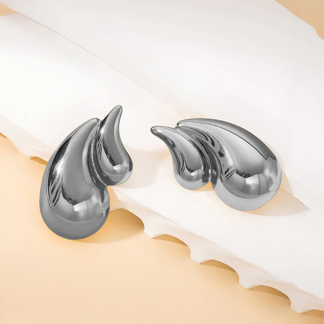 Selena Lustrous Flow Earrings