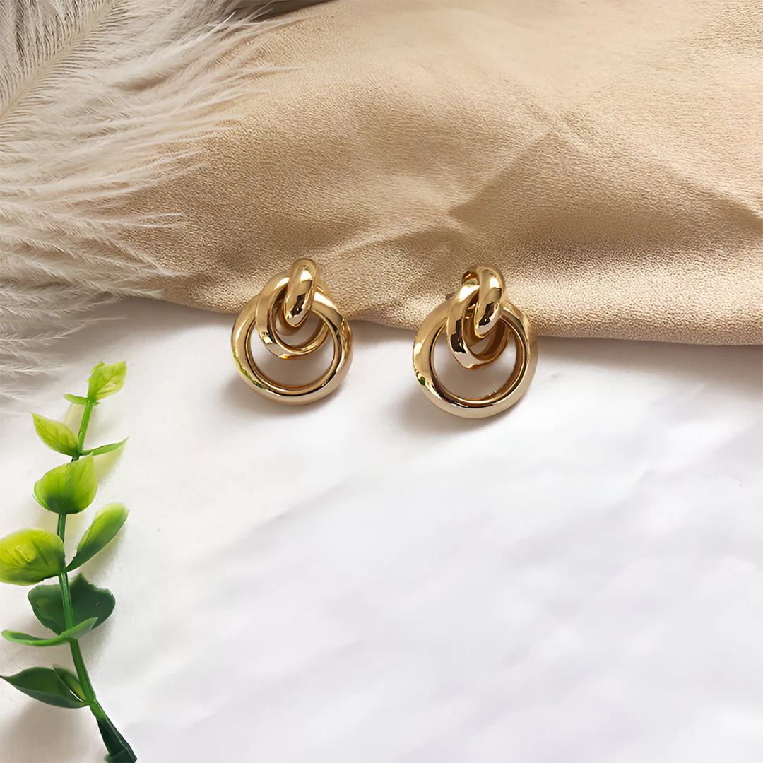 Rhea Loop Echo Earrings