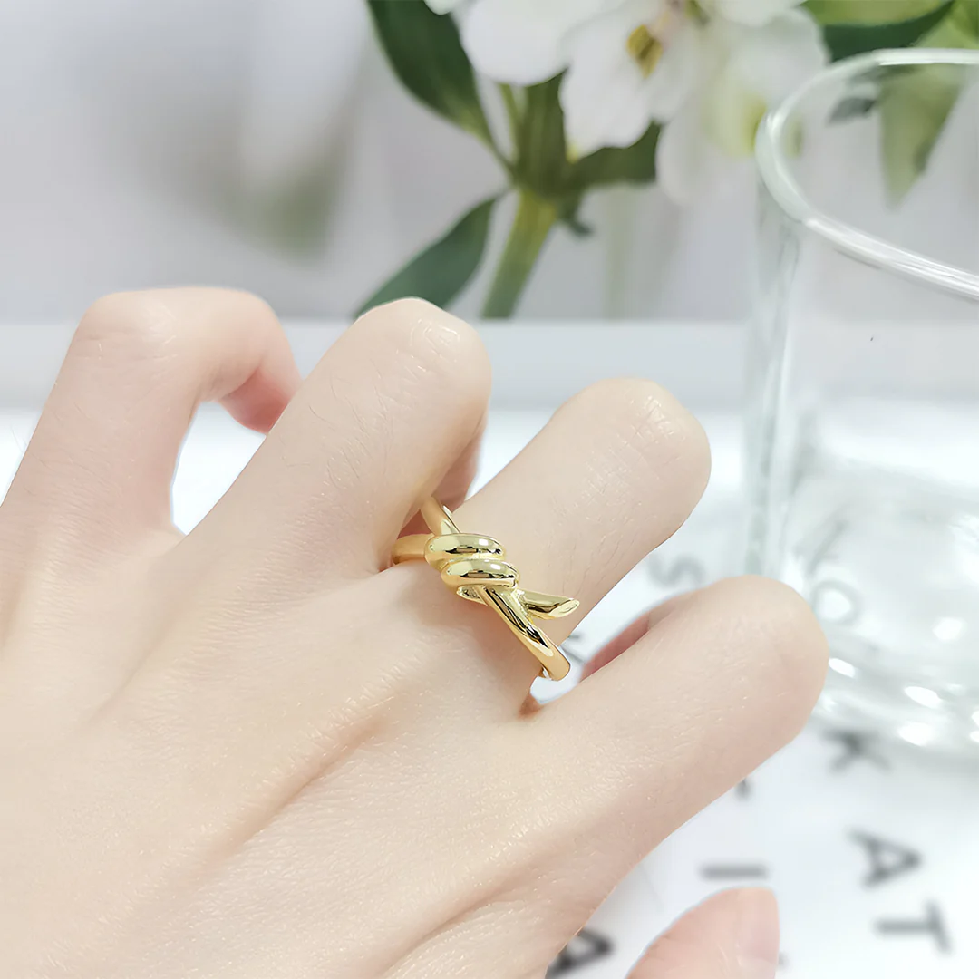 Evelyn Knot Statement Ring