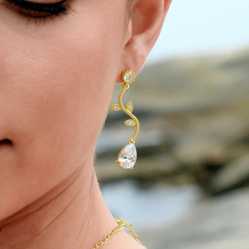 Vine and Stud Sparkle Jewelry Set