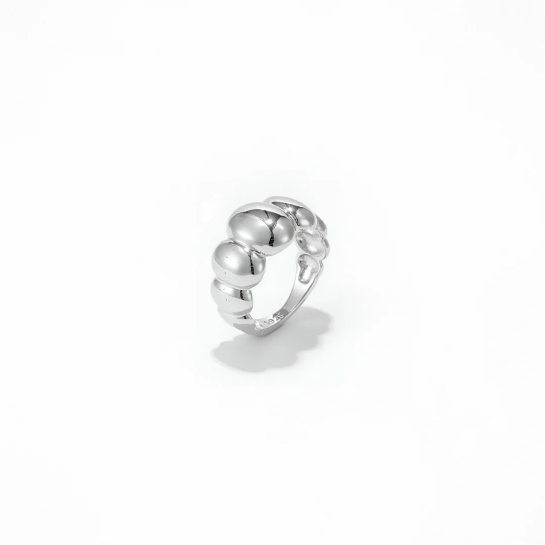 Selene Bubble Band Ring
