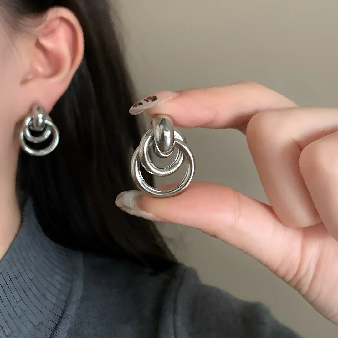 Rhea Loop Echo Earrings