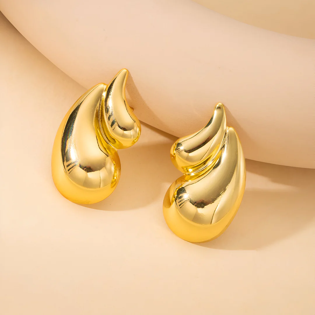 Selena Lustrous Flow Earrings