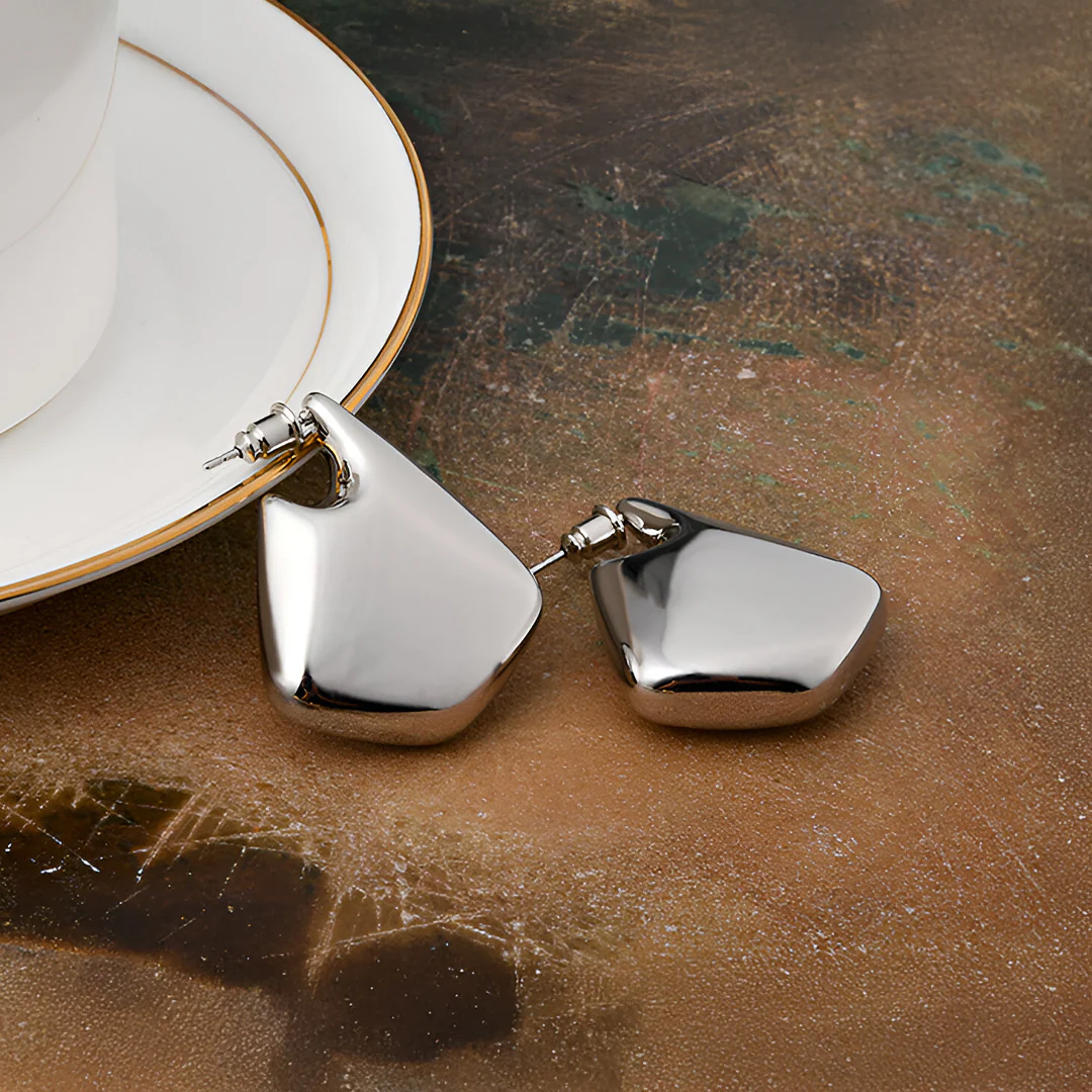 Selena Sculptural Drop Earrings