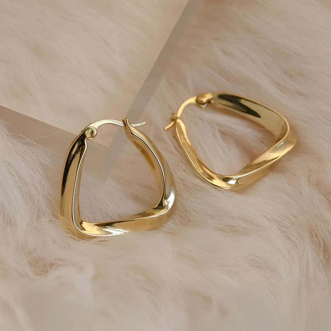 Sierra Wave Hoop Earrings