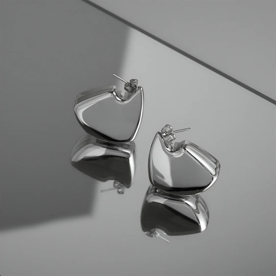 Selena Sculptural Drop Earrings