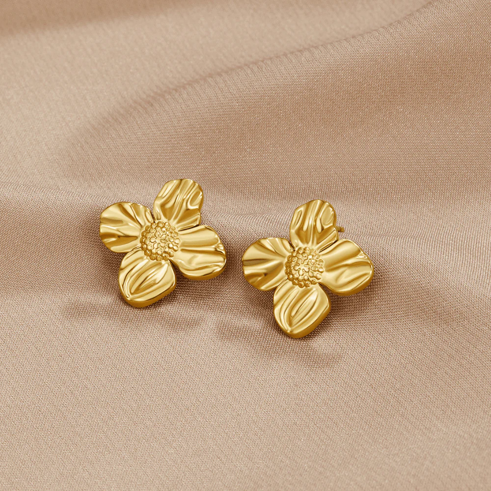 18K Gold Flower Earrings