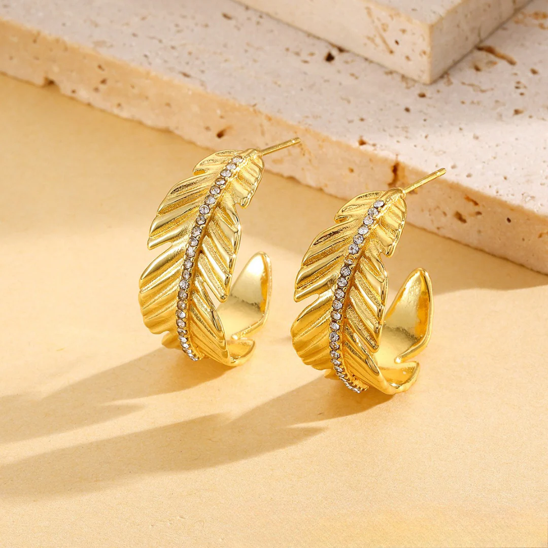 Feather Crest Earrings
