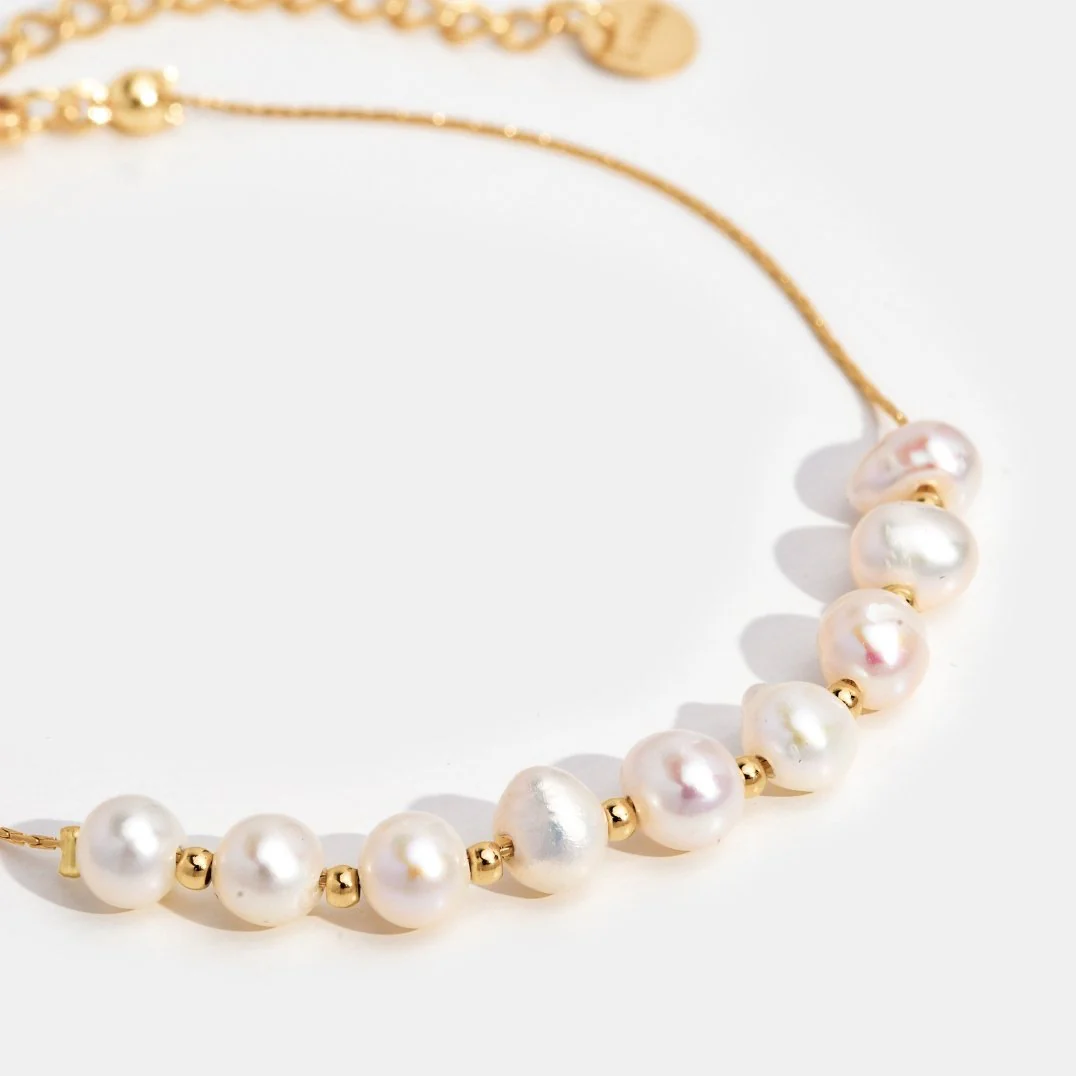 Eva Freshwater Pearl Bracelet