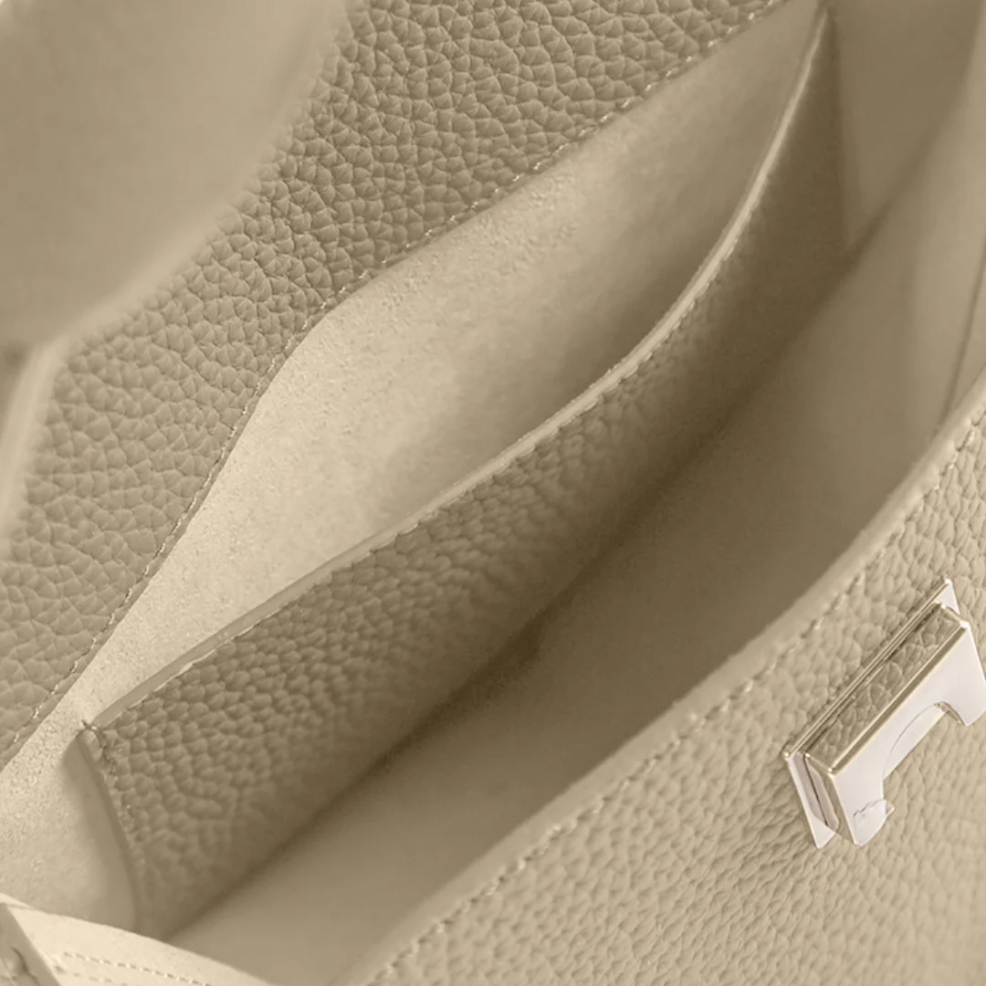 Arden Saddle Crossbody Bag