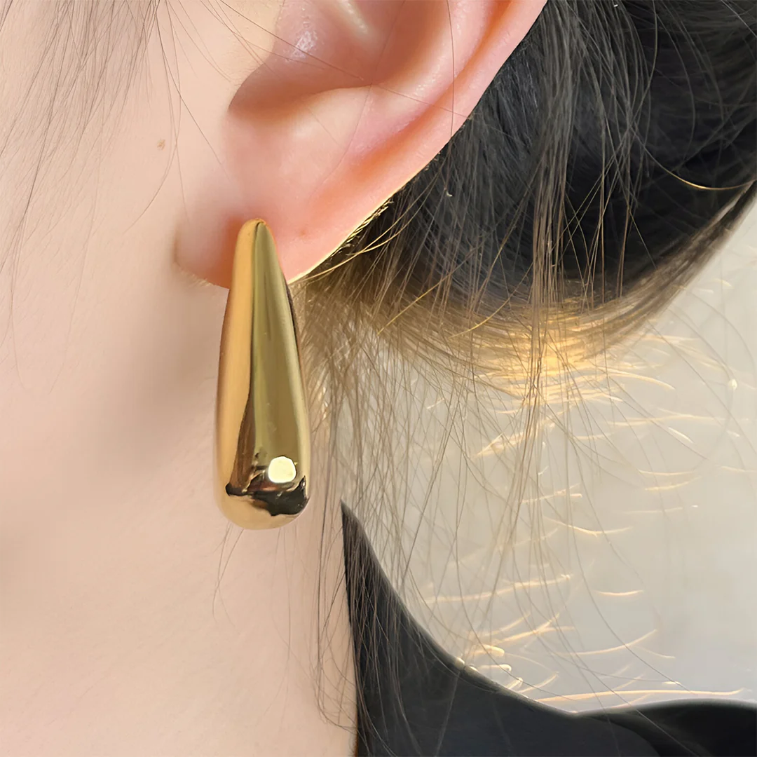 Selena Sculptural Drop Earrings