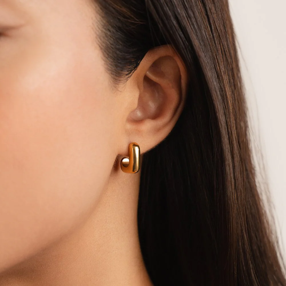 Alice Square Hoop Gold Earrings