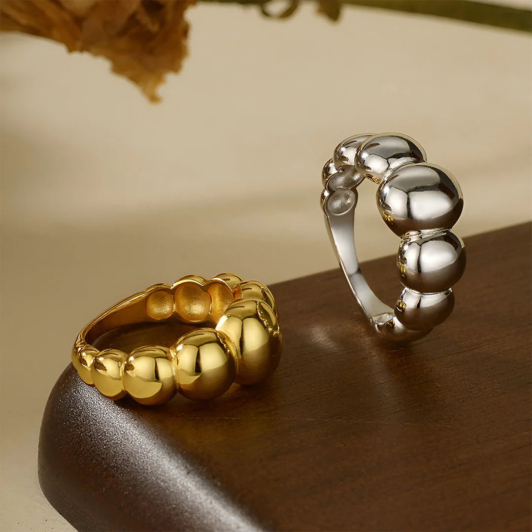 Selene Bubble Band Ring