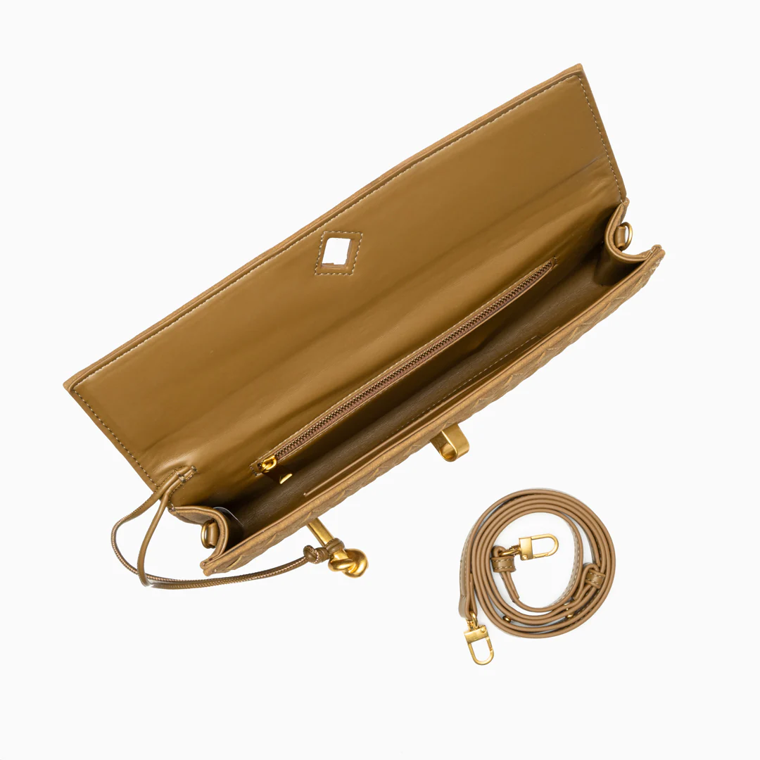 (CS) Riyadh Clutch Bag