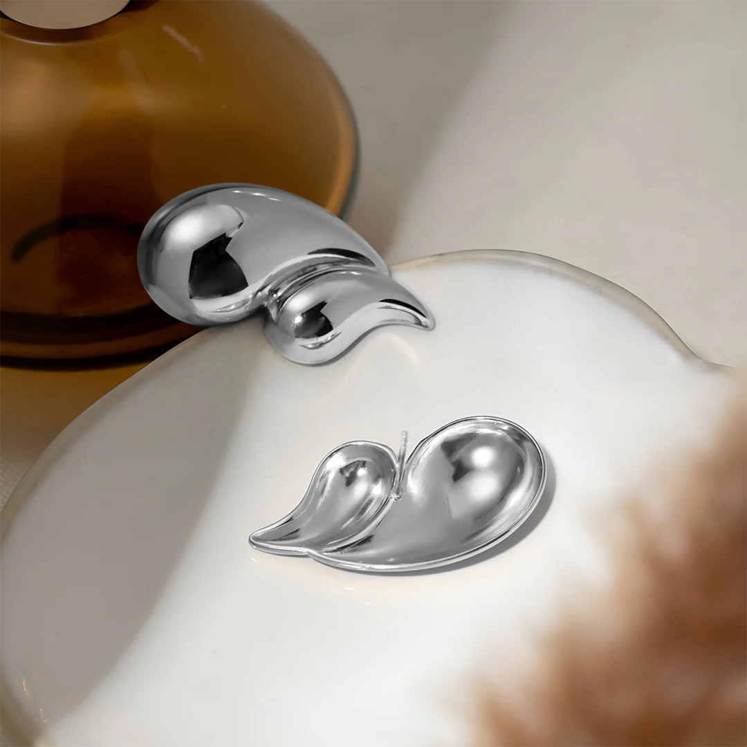 Selena Lustrous Flow Earrings