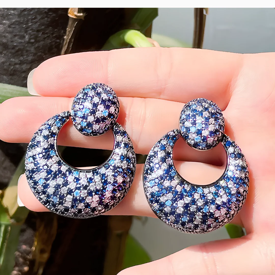 Astera Noir Earrings