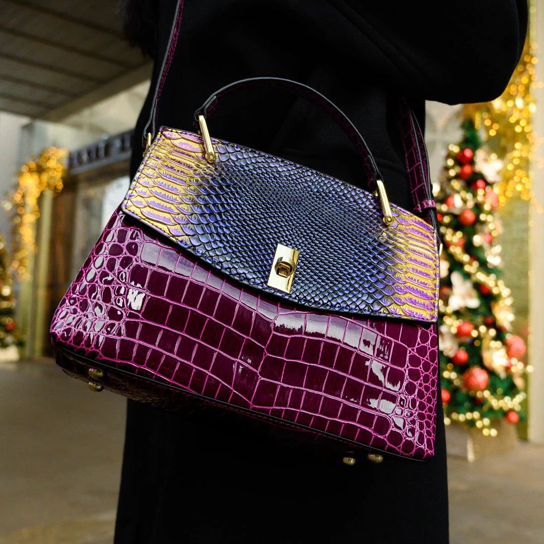 Versailles Shoulder Bag