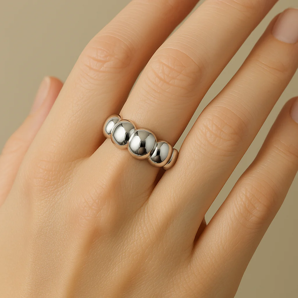 Selene Bubble Band Ring