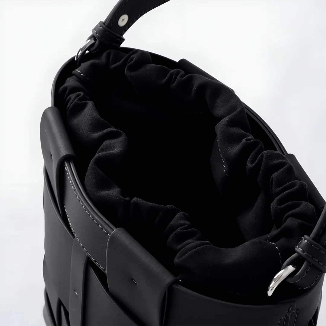 Claire Crossbody Bag