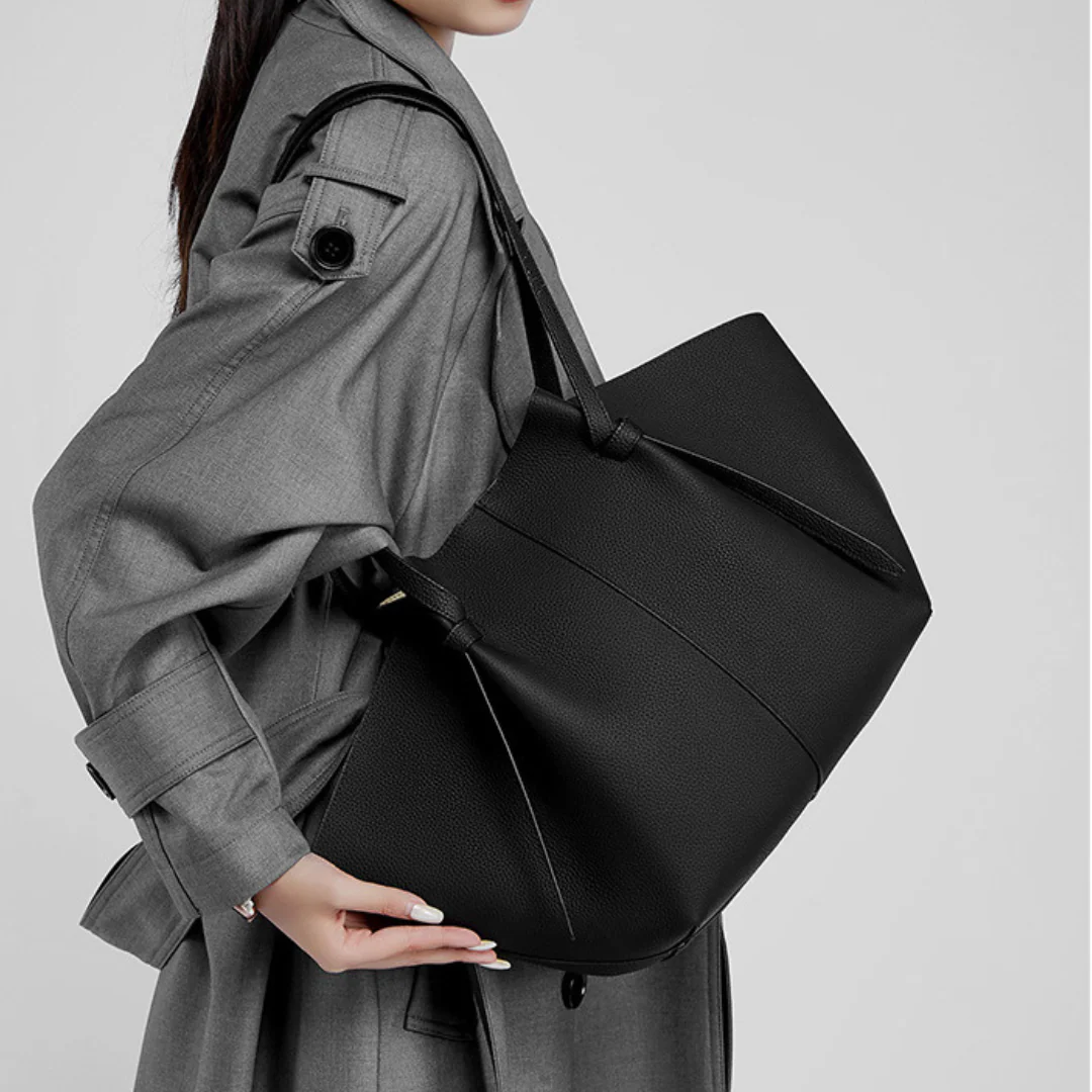 Selene Carryall Tote Bag