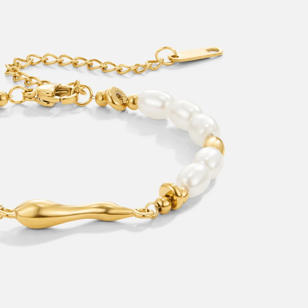 Lovina Freshwater Pearl Bracelet