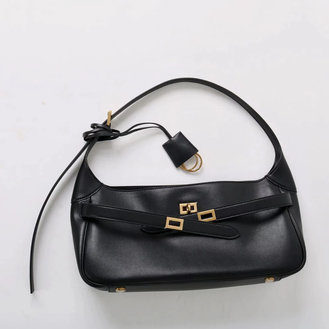 Mika Shoulder Bag