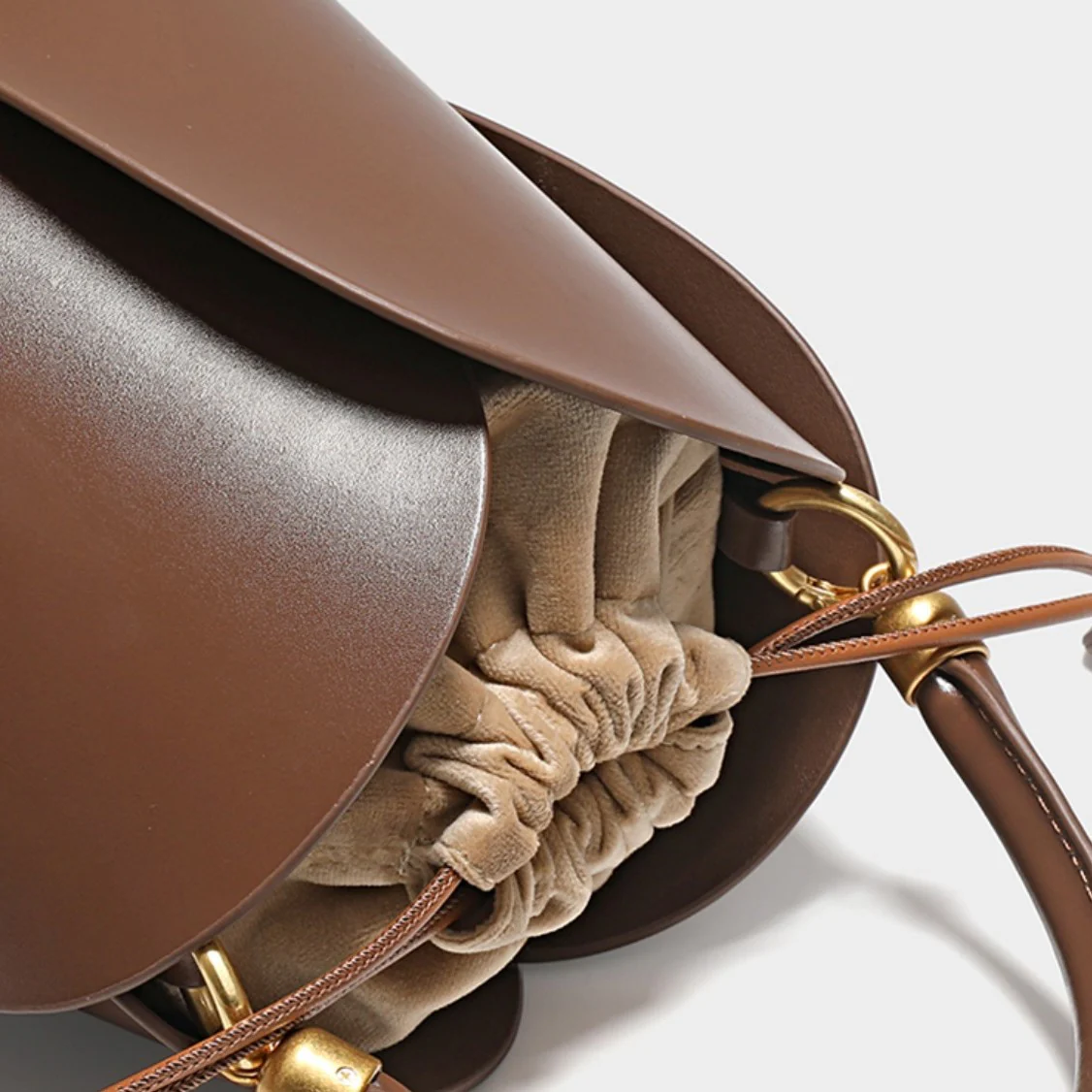 Willow Bucket Handbag