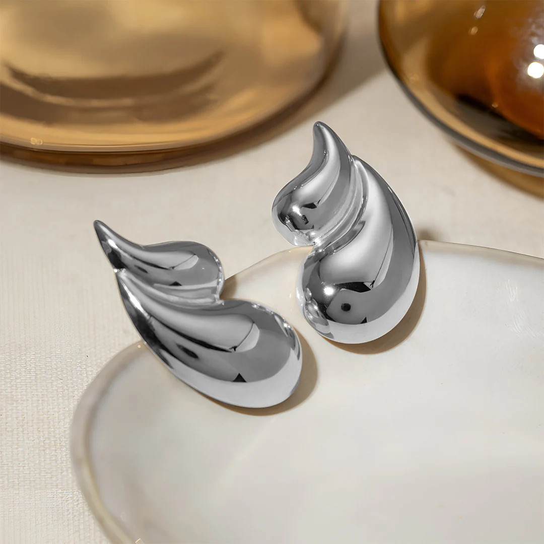 Selena Lustrous Flow Earrings