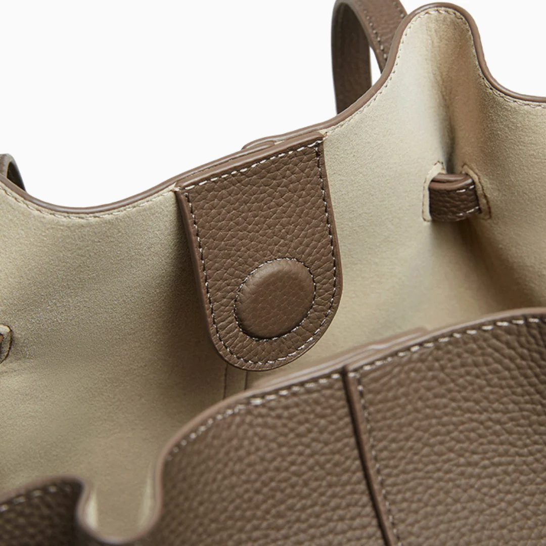 Selene Carryall Tote Bag