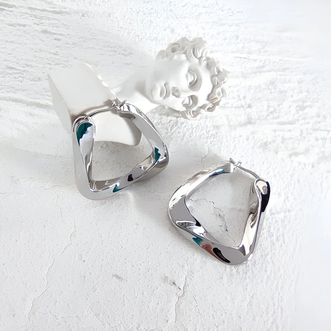 Sierra Wave Hoop Earrings