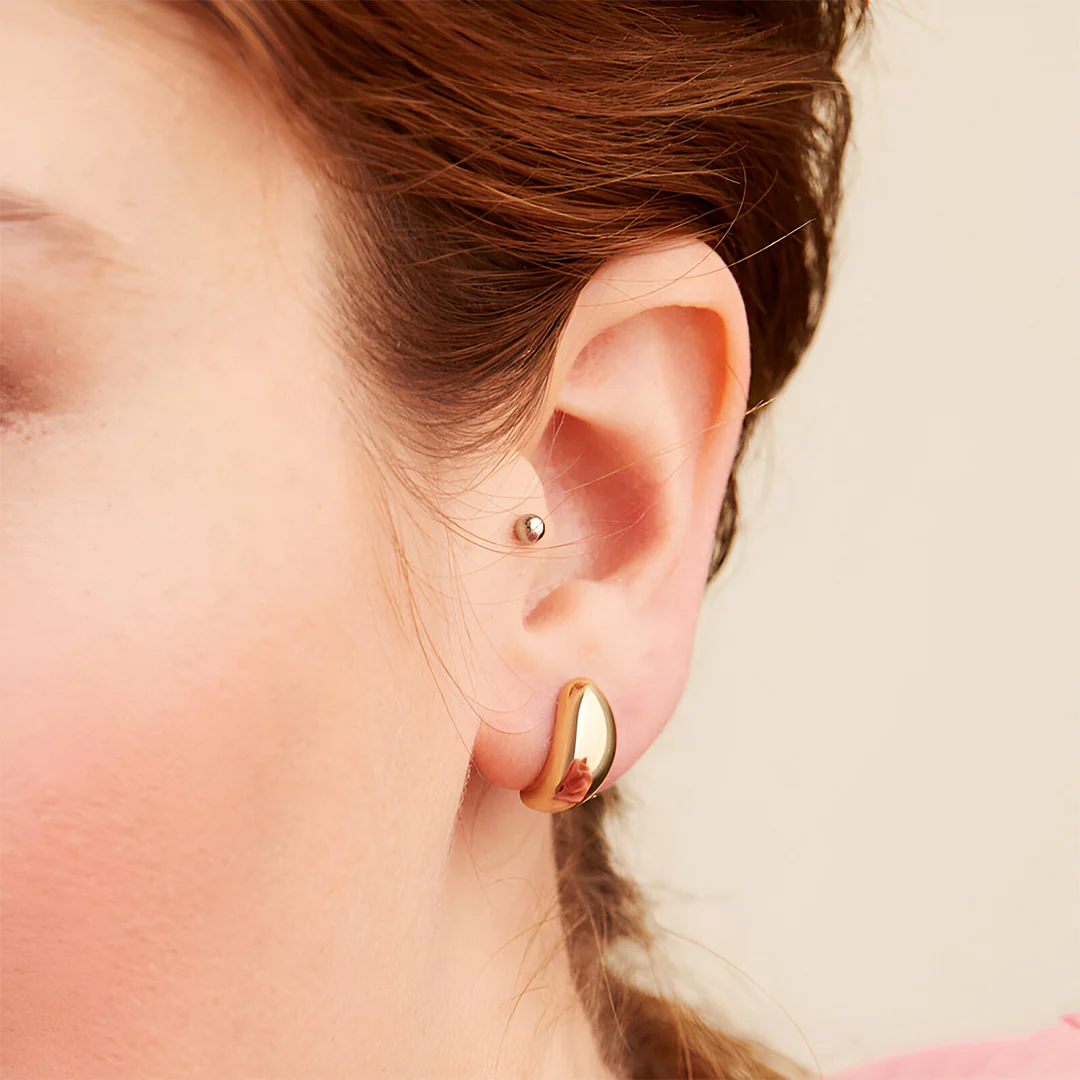 Solenne Dome Stud Earrings