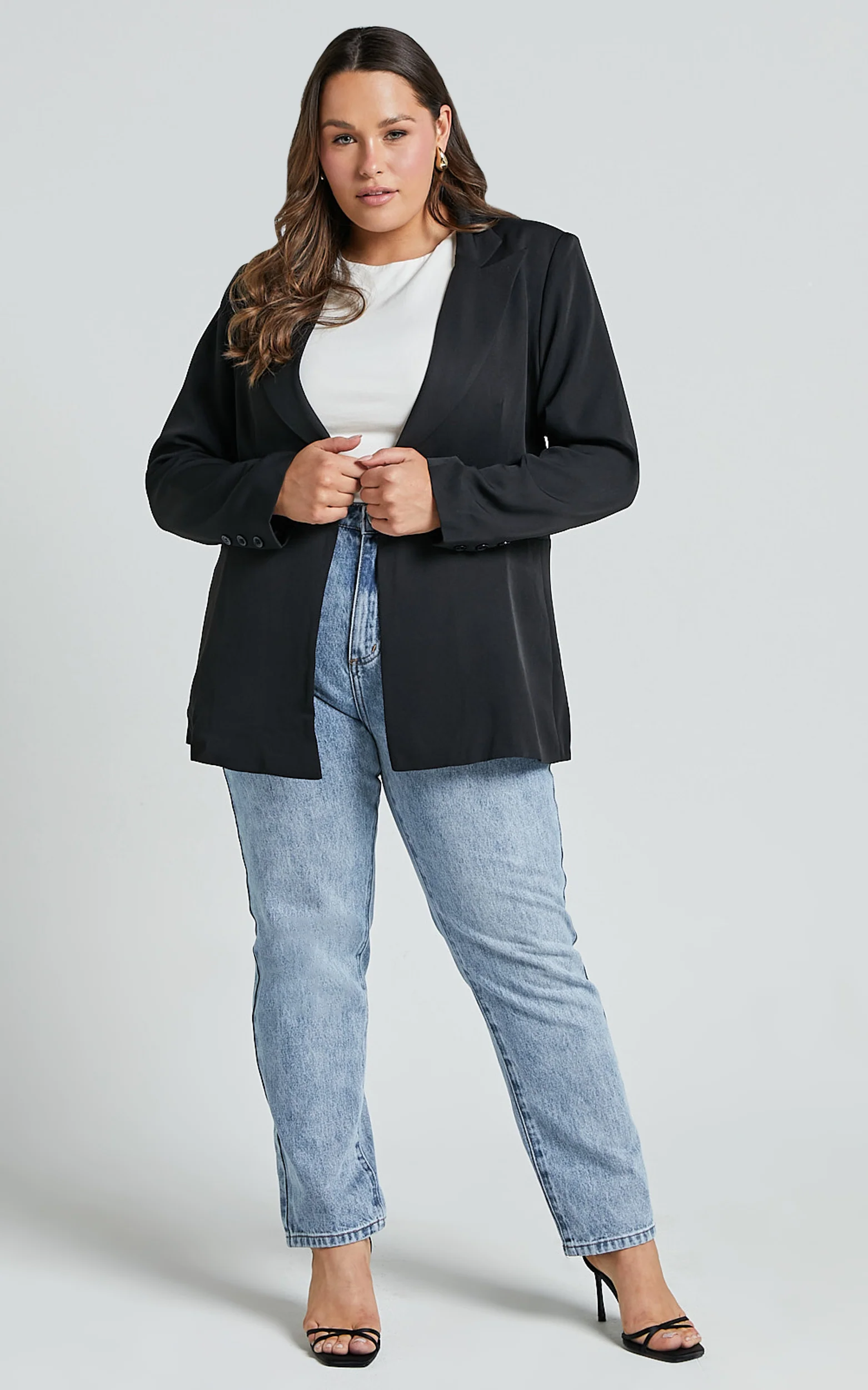 Hermie Blazer - Single Breasted Blazer in Black