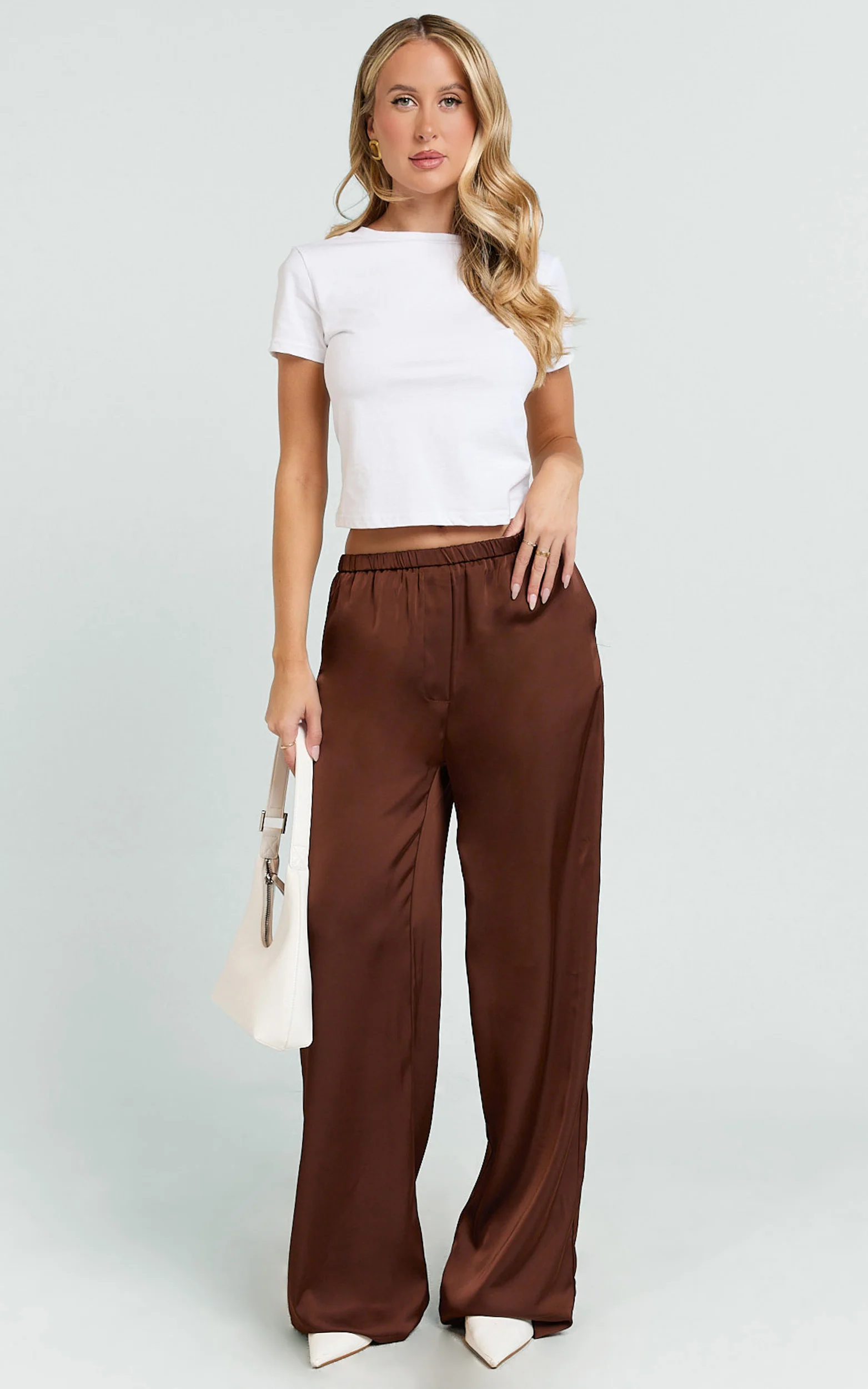 Gloria Pants - Low Rise Straight Leg Pants in Chocolate