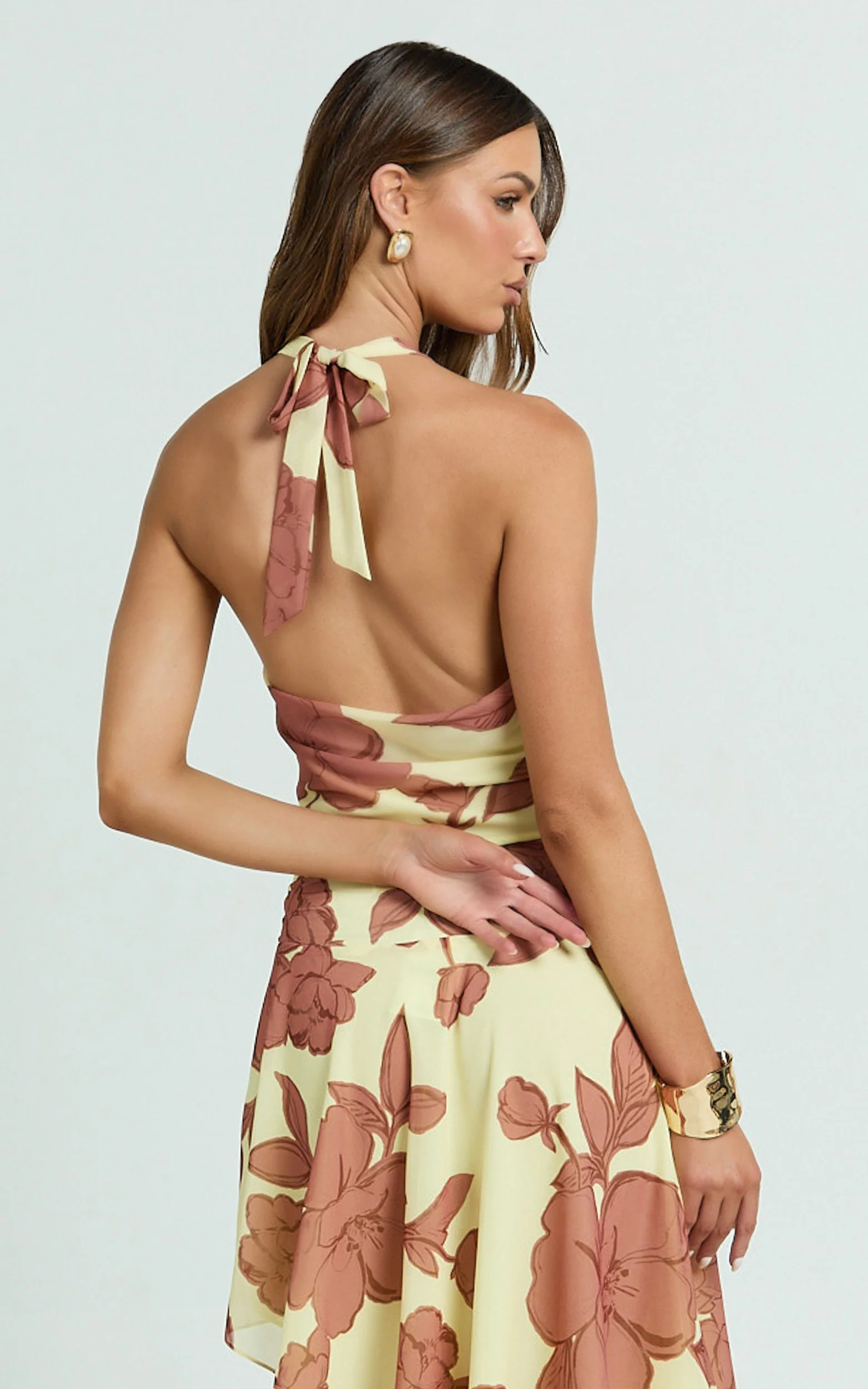 Maddy Top - Georgette Low Cowl Tie Neck Top in Lemon Bouquet Di Fiori Print