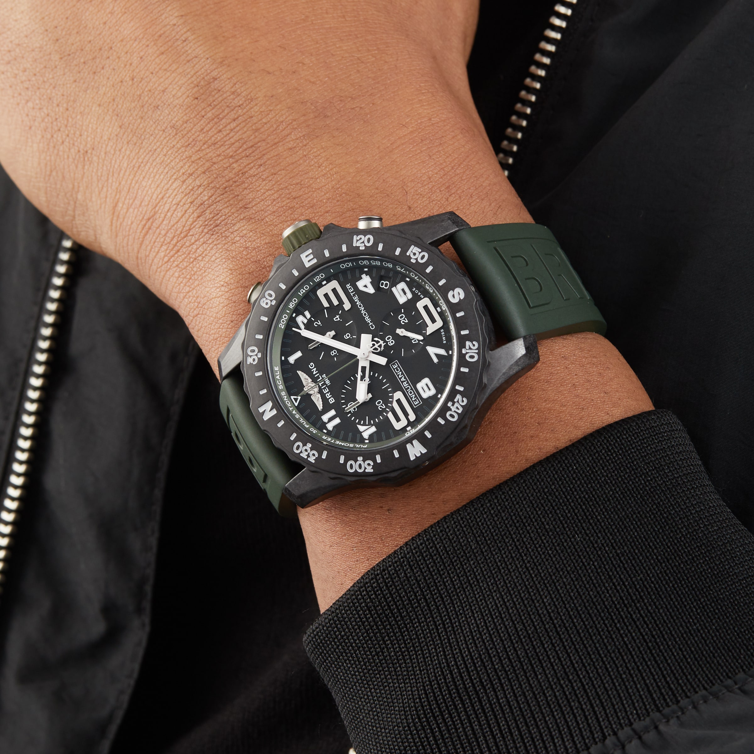 Breitling Endurance Pro 44mm Mens Watch Green-P17532151