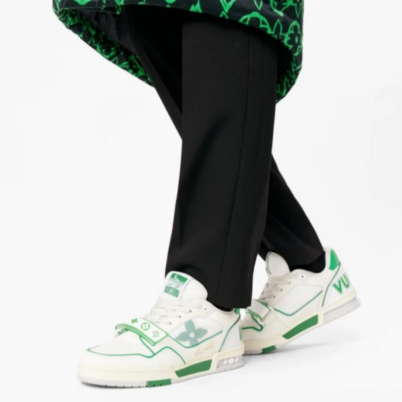LOUIS VUITTON 2022SS New LV TRAINER Line Sneakers 1A98UX  1
