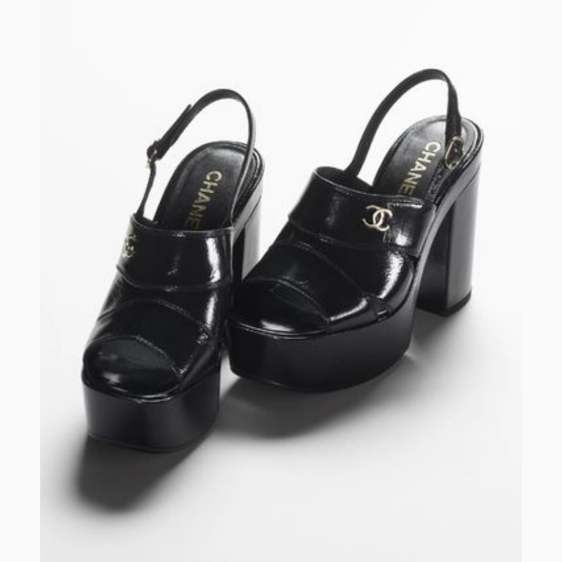 CHANEL | Sandals