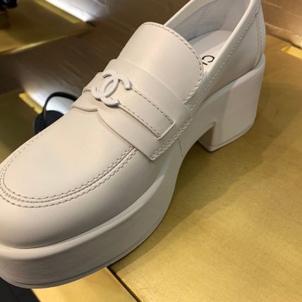 CHANEL | Casual Style Leather Elegant Style Logo