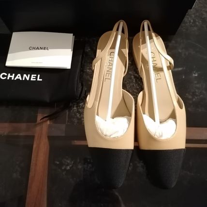 CHANEL / Sling-back Pumps (Nude)